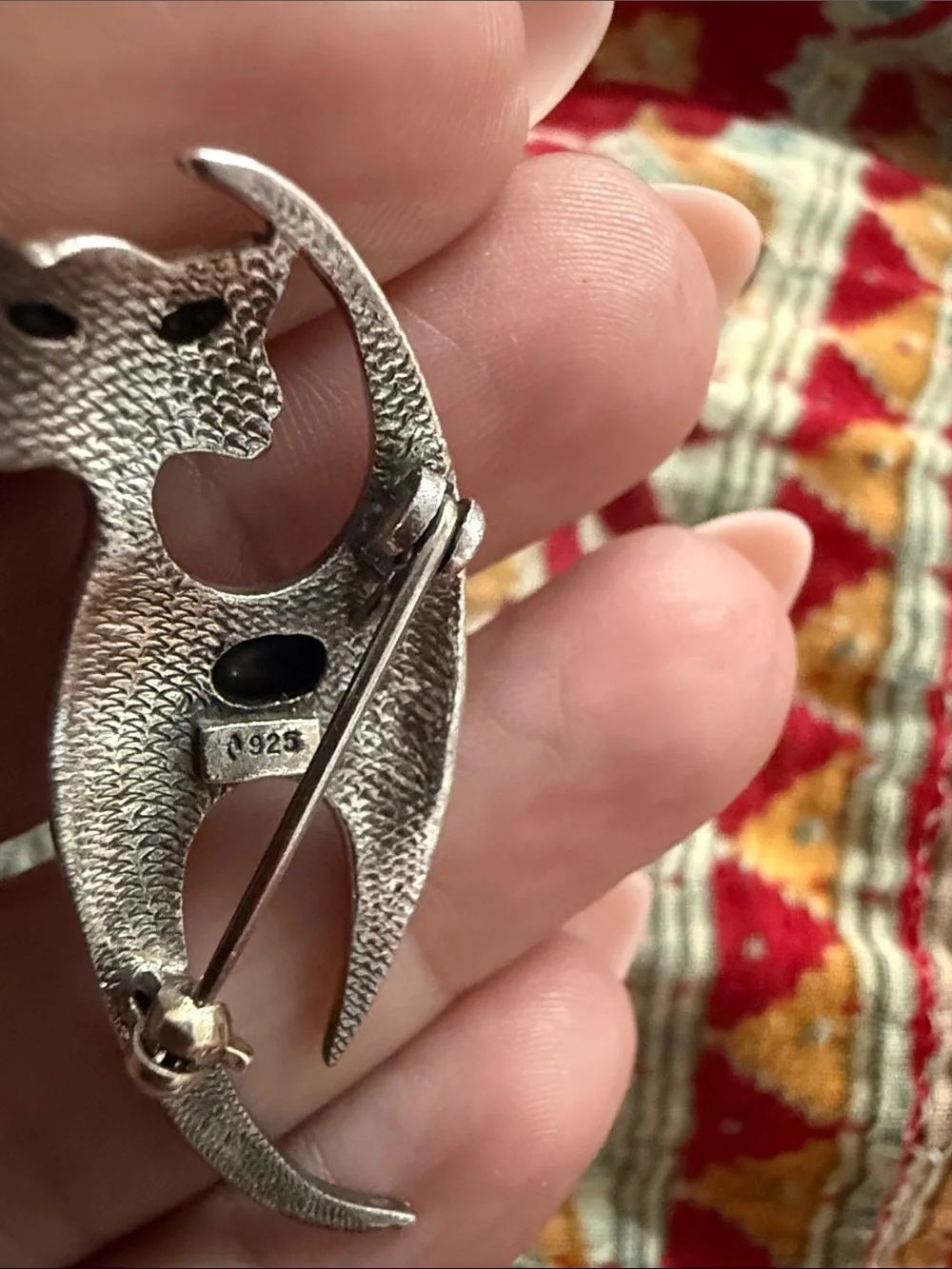 Vintage sterling 925 Silver Cat Brooch with Black Accents - Elegant Pet Jewelry